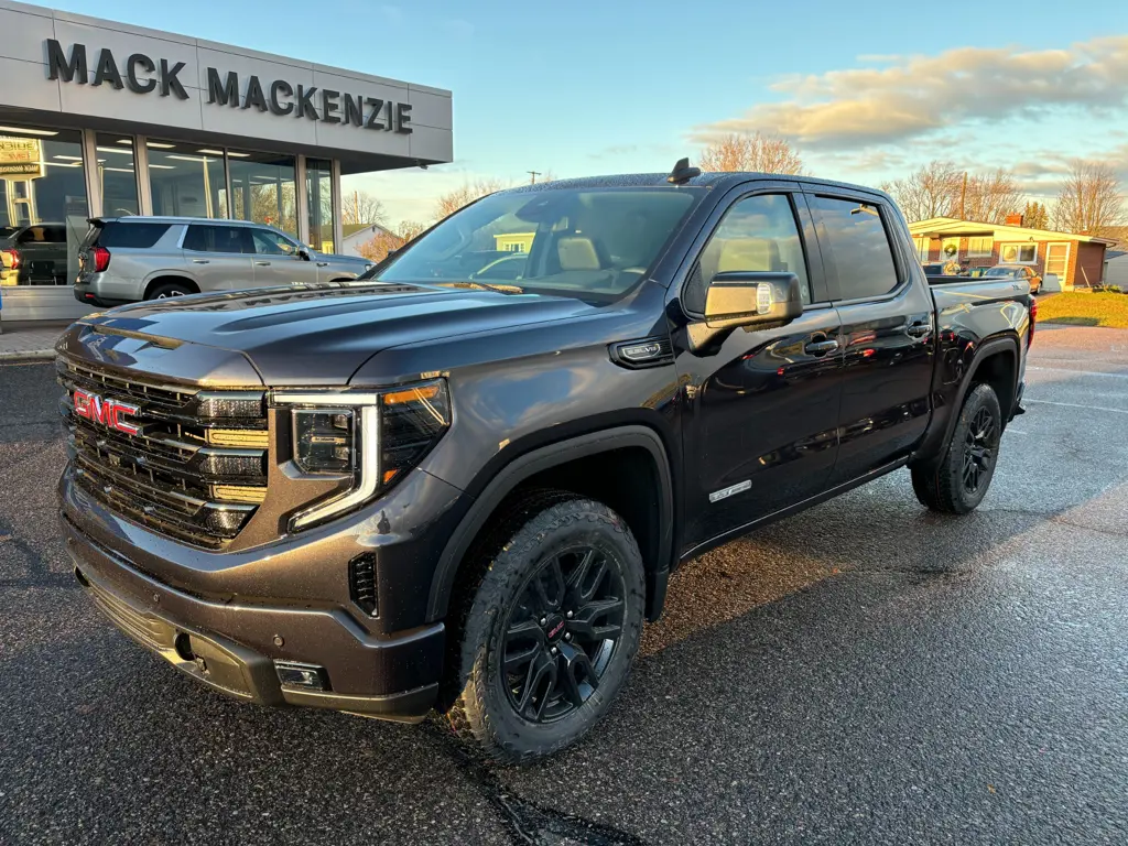 2025 GMC Sierra 1500 Elevation