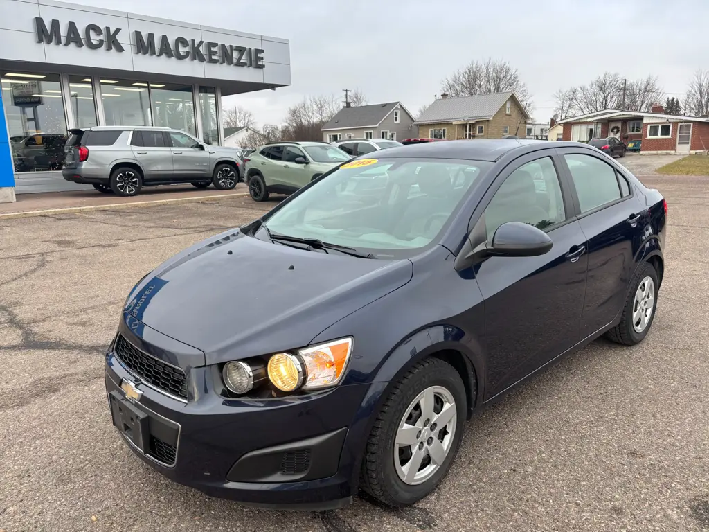 2015 Chevrolet Sonic LS Auto