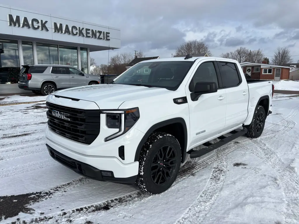 2025 GMC Sierra 1500 Elevation