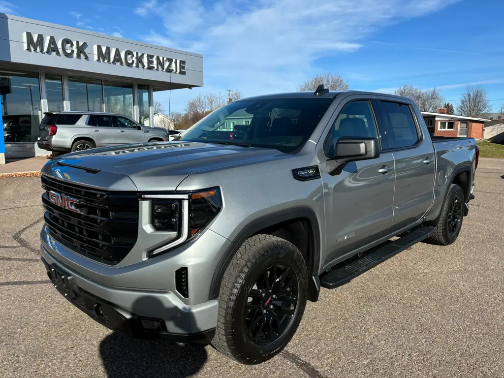 2025 GMC Sierra 1500 Elevation