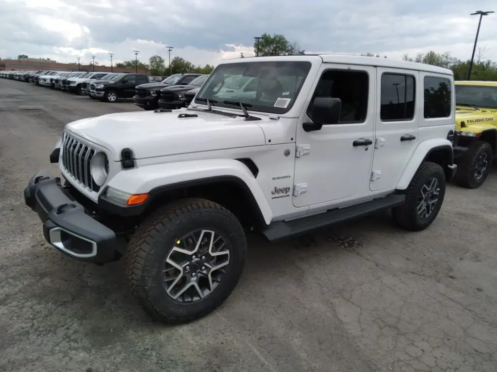 2024 Jeep Wrangler Sahara