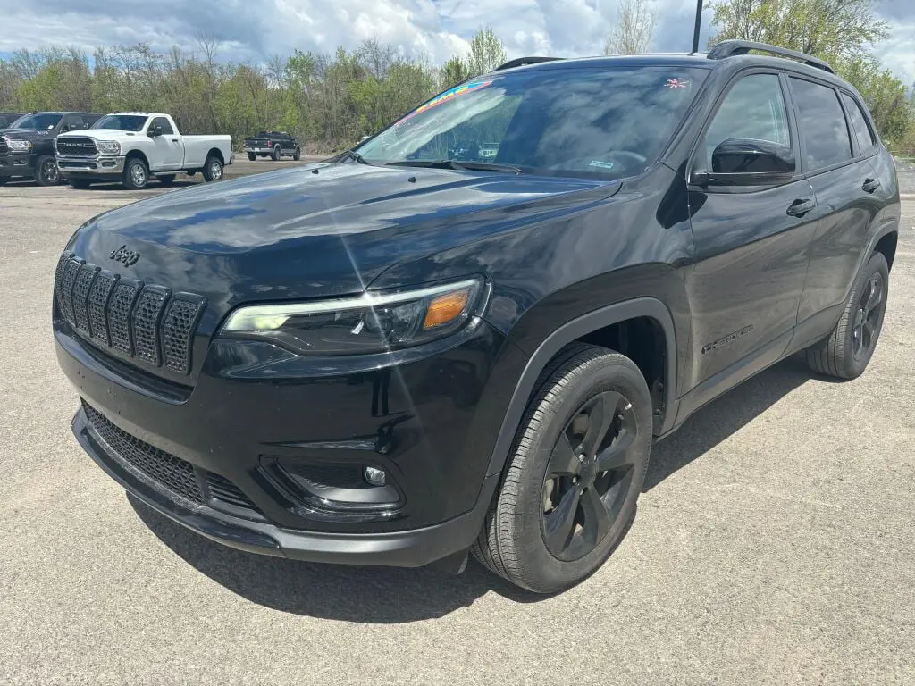 2022 Jeep Cherokee Altitude