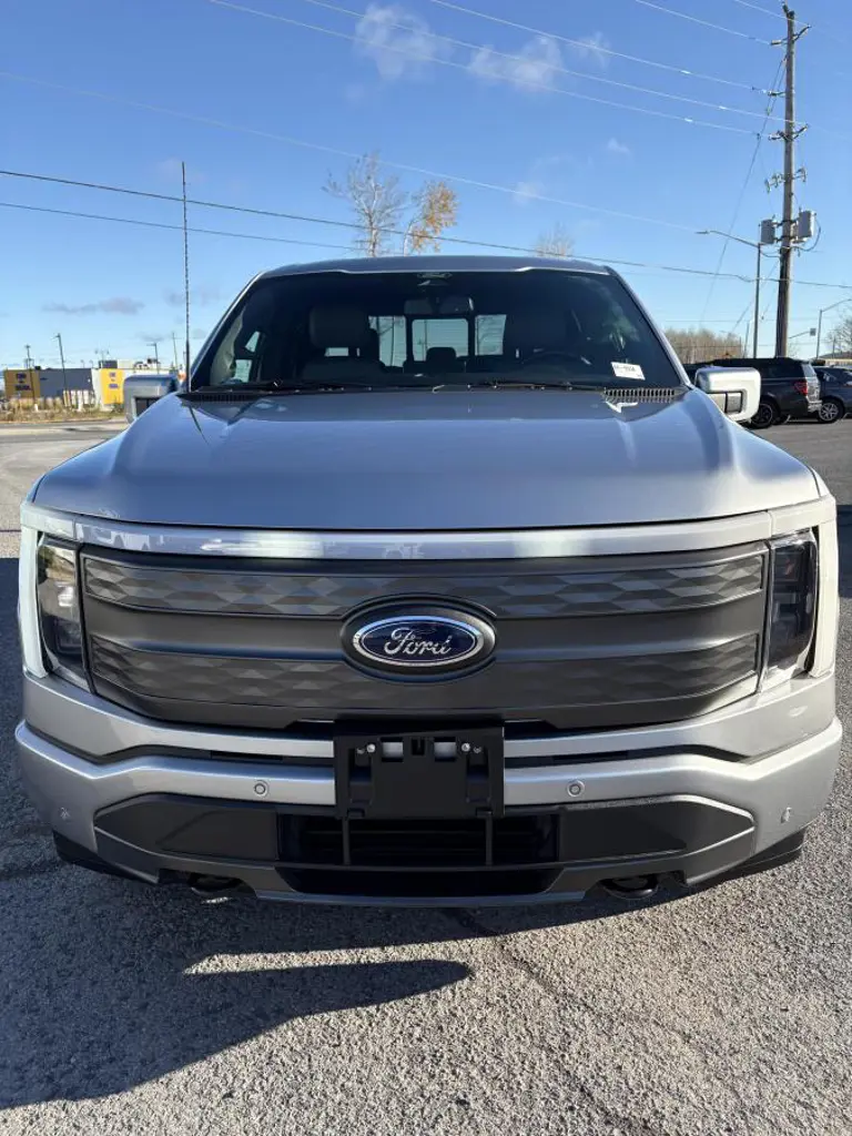 2022 Ford F-150 Lightning Lariat