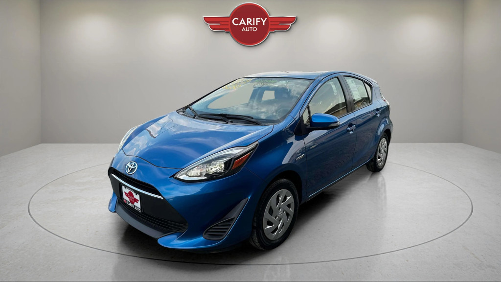 2019 Toyota Prius C WITH SAFETY