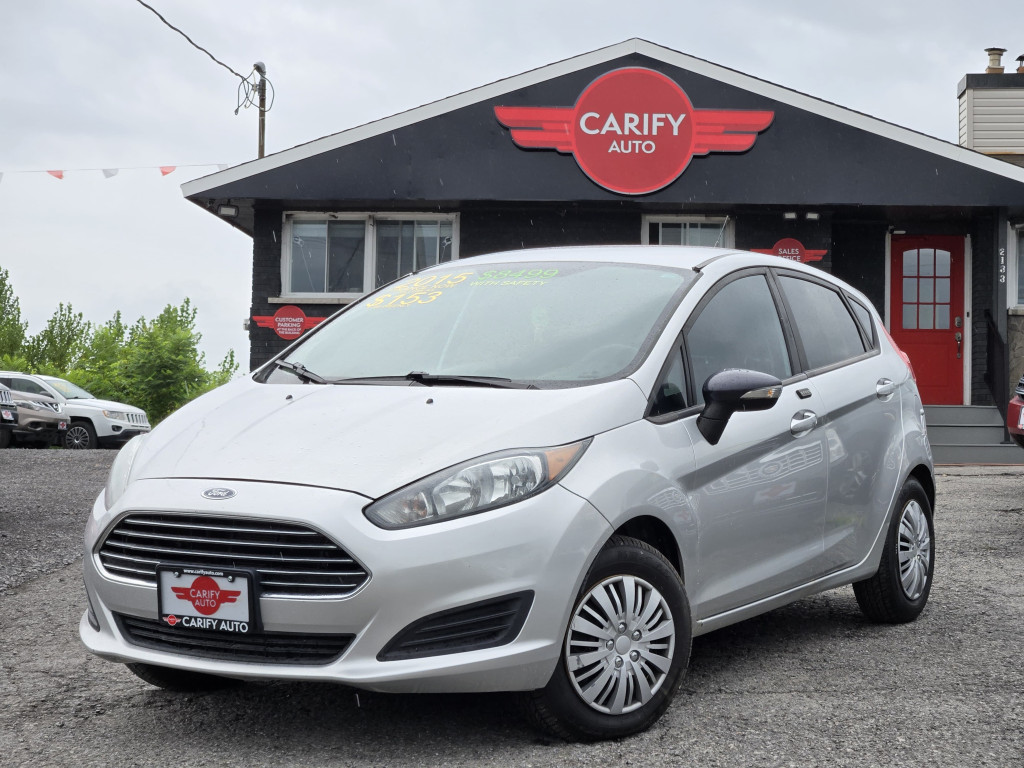 2015 Ford Fiesta SE MANUAL WITH SAFETY