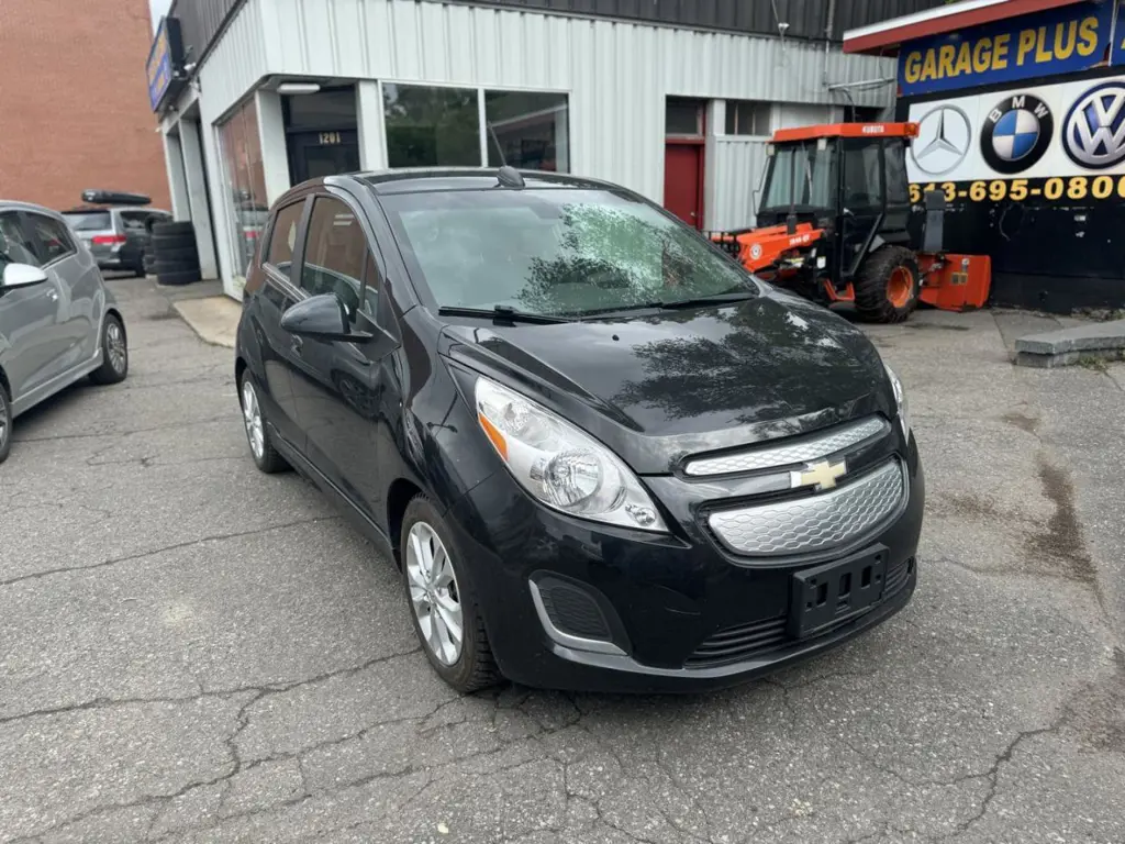 2015 Chevrolet Spark EV 2LT