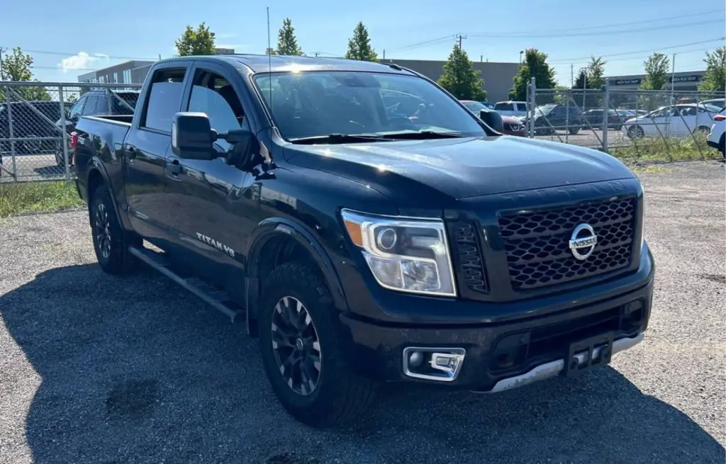 2018 Nissan Titan Pro-4X Crew Cab 4WD