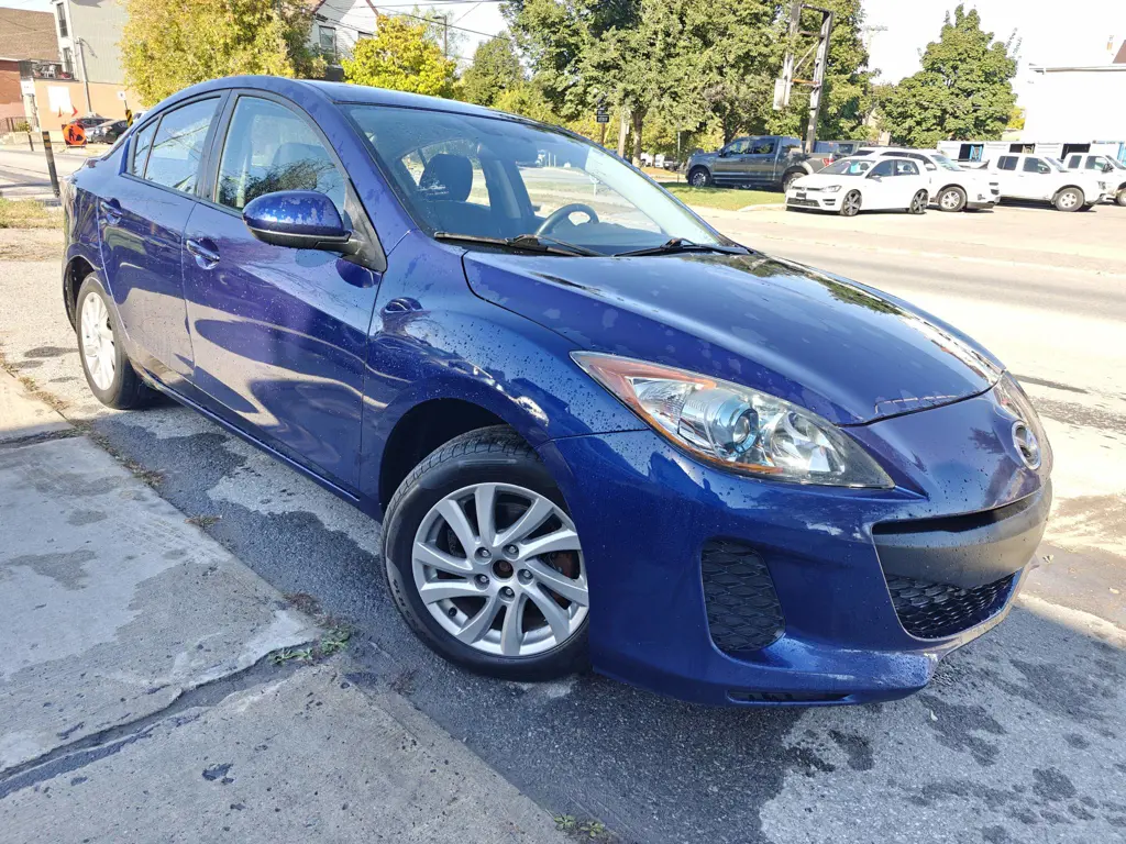 2012 Mazda 3 GS-SKY