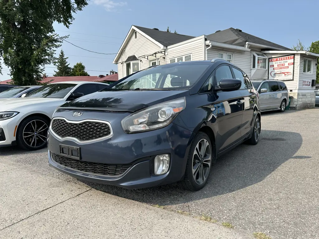 2014 Kia Rondo LX