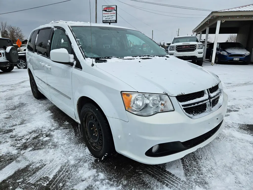 2017 Dodge Grand Caravan Crew