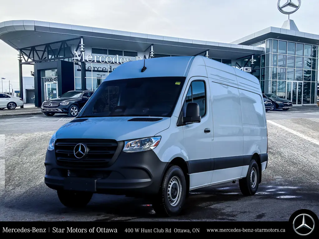 2025 Mercedes-Benz Sprinter Cargo Van 2500 Standard Roof I4 Diesel 144