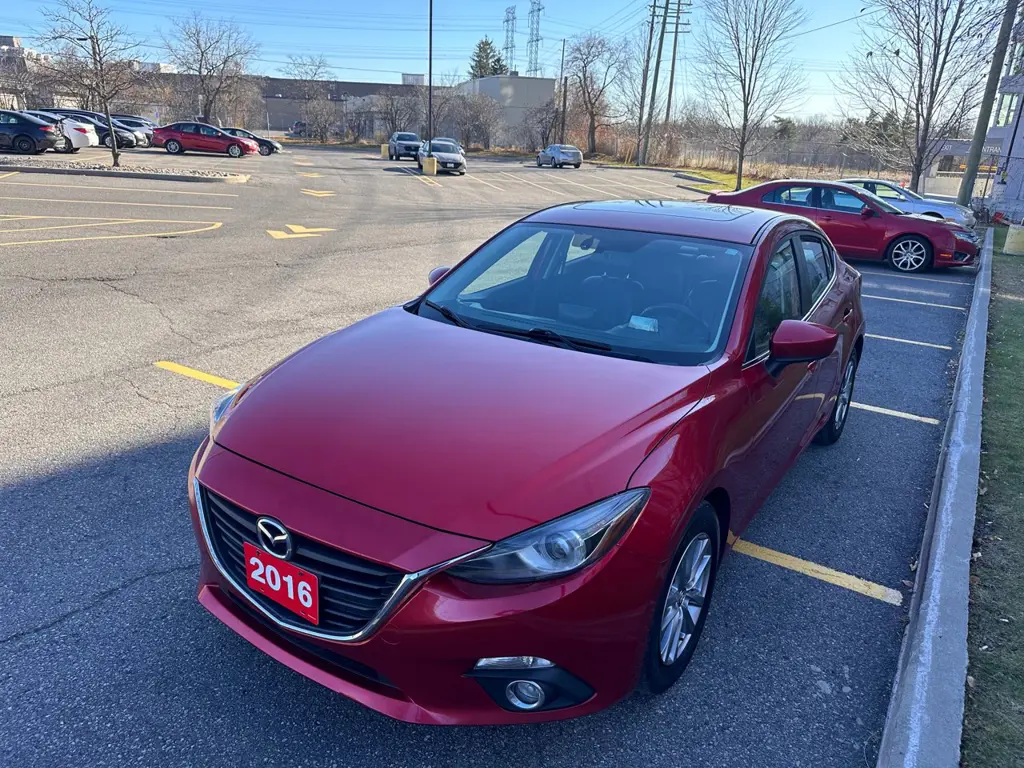 2016 Mazda MAZDA3 S Grand Touring