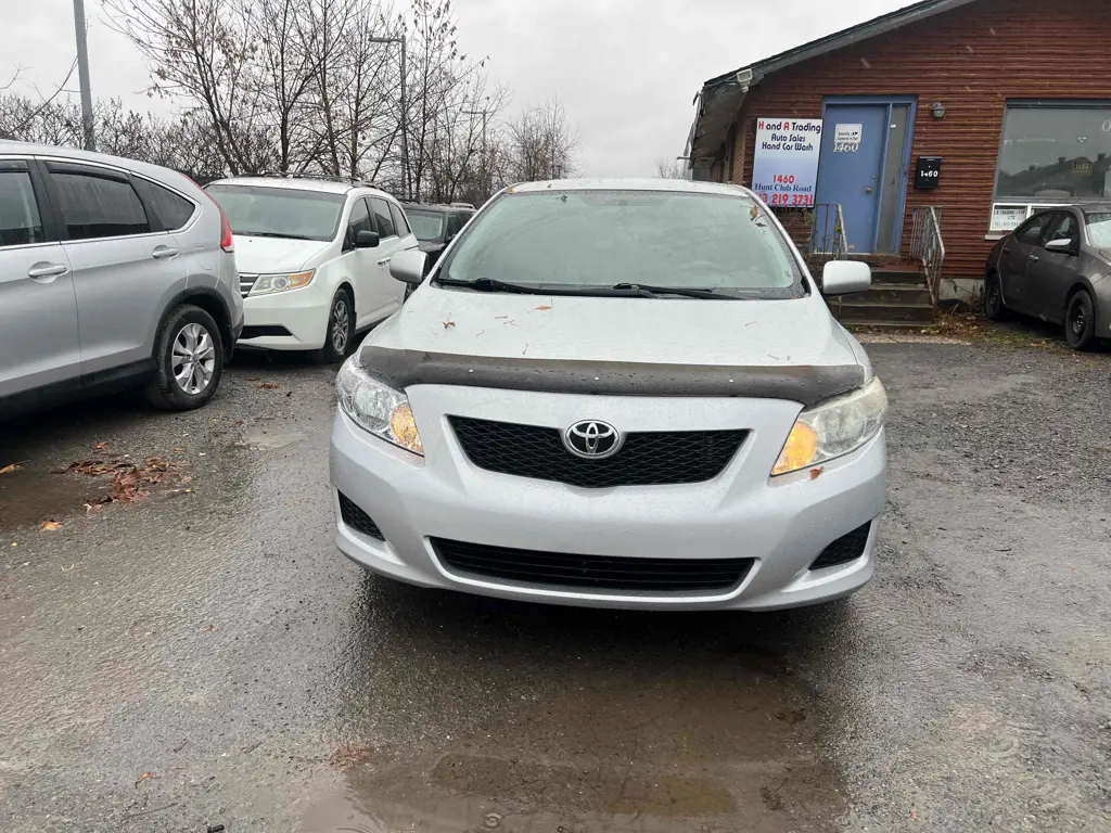 2010 Toyota Corolla  LE