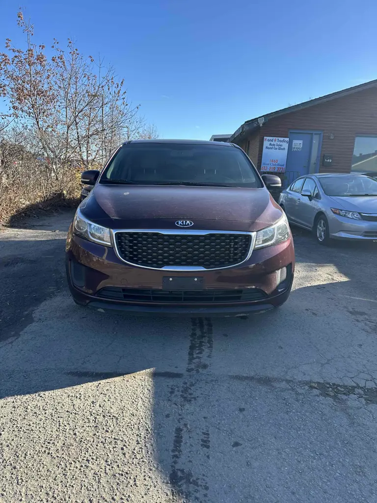 2017 Kia Sedona LX