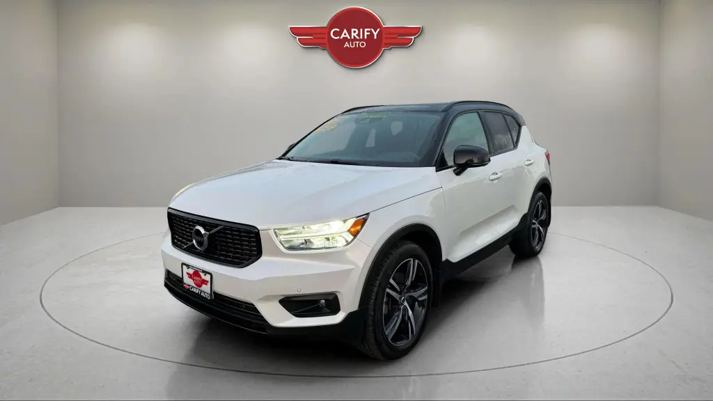 2021 Volvo XC40 T5 All-wheel Drive R-Design