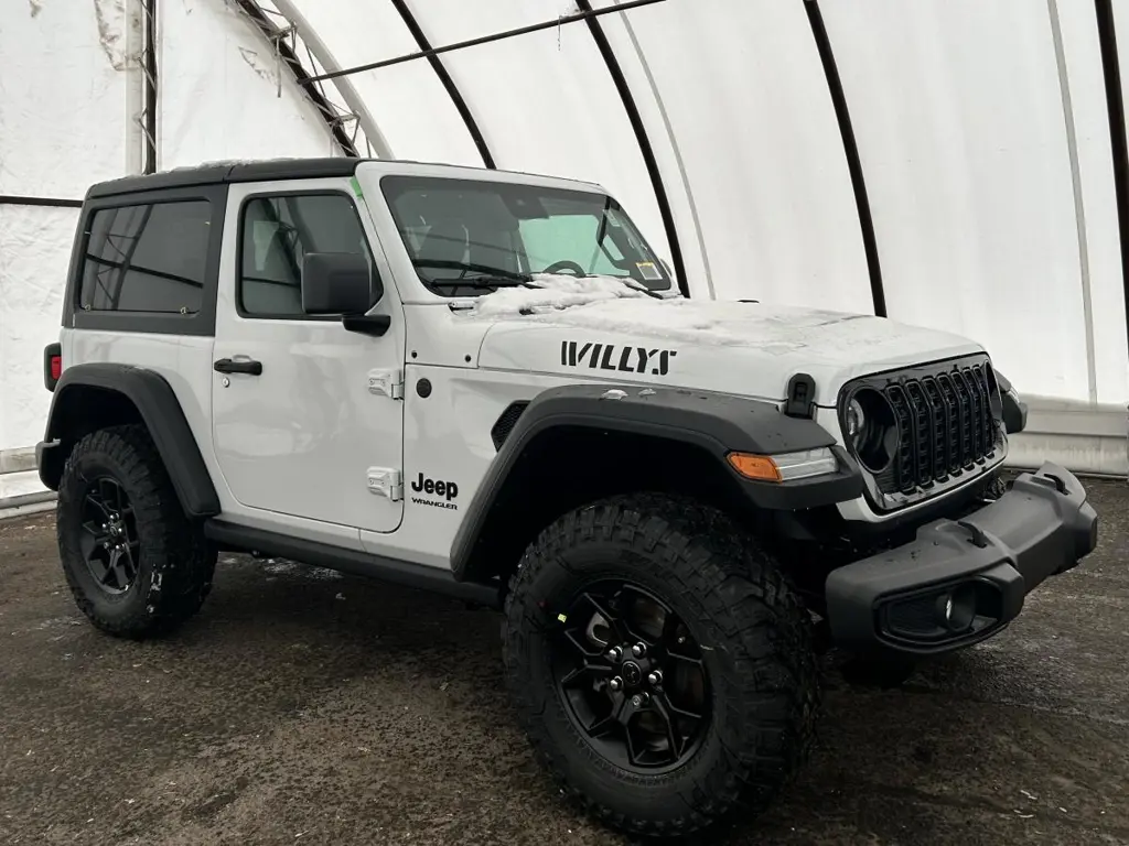 2025 Jeep Wrangler Willys 2 Door 4x4