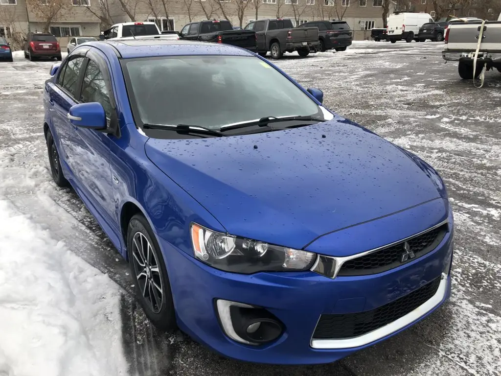 2016 Mitsubishi Lancer ES,SUNROOF,HEATED SEATS,REVERSE CAMERA,SPT SPOILER