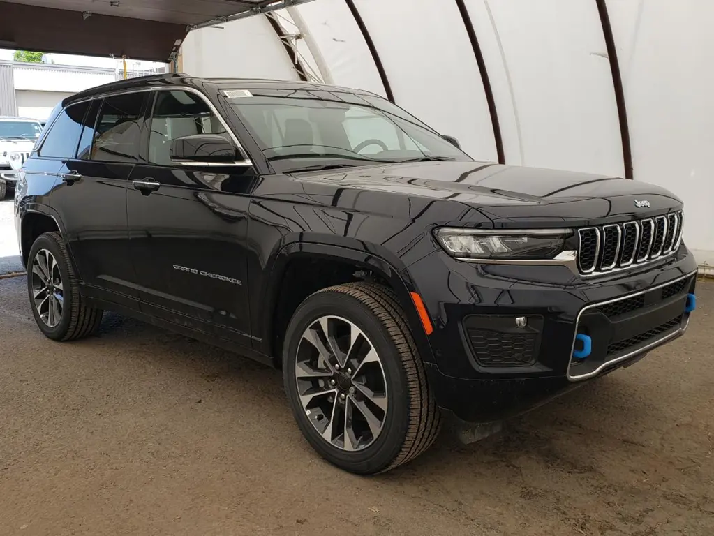 2023 Jeep Grand Cherokee 4xe Overland 4x4