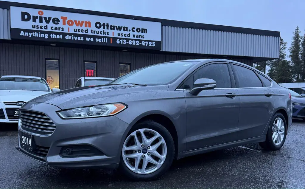 2014 Ford Fusion 4dr Sdn SE FWD