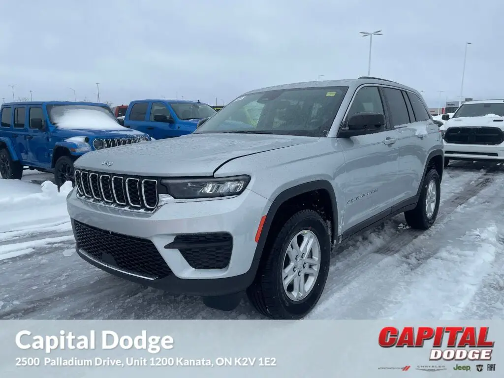 2024 Jeep Grand Cherokee Laredo