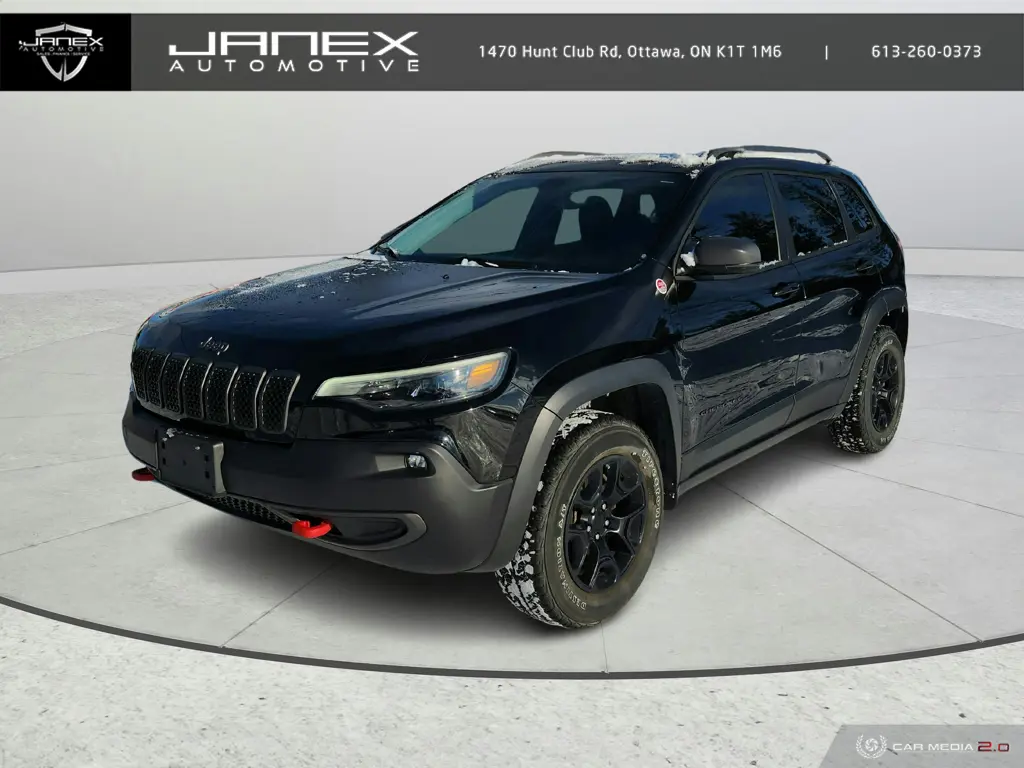 2021 Jeep Cherokee Trailhawk Elite Hands Free Tailgate  Class 3 Hitch