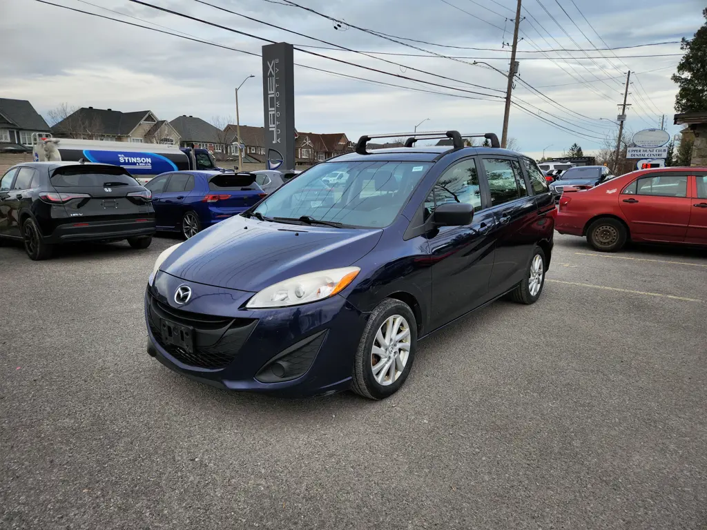 2012 Mazda MAZDA5 Touring  Accident Free 7 Passengers  Financing 