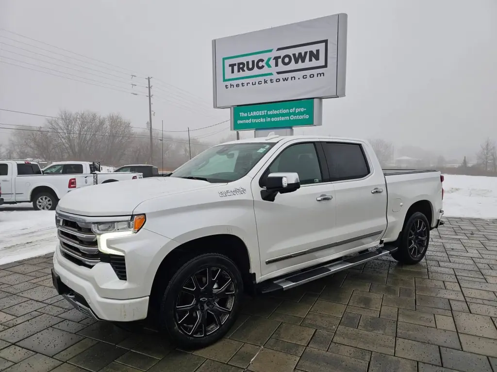 2022 Chevrolet Silverado 1500 High Country