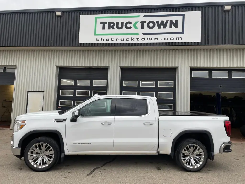 2021 GMC Sierra 1500 SLT